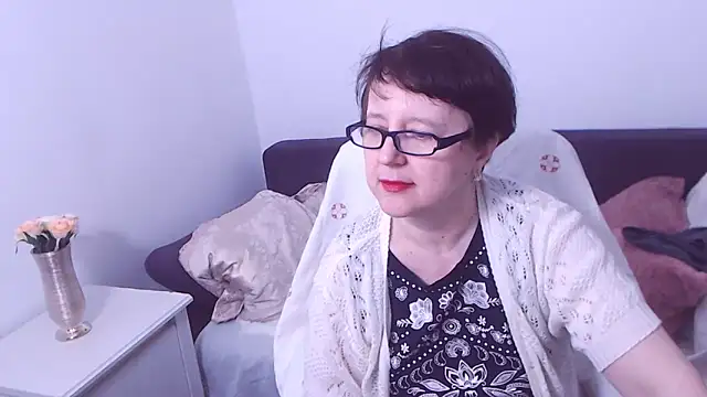 ChristaRose online show from 01.24.25