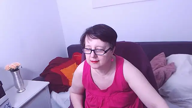 ChristaRose online show from 10.15.25