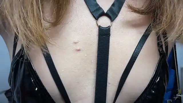 Snapshot of Local_Hoelyx chatting on 03.21.26 Local Hoelyx online show from 03.21.26