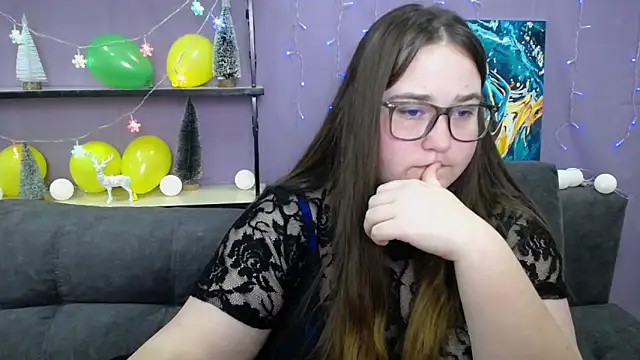 Snapshot of XX_Daniella_XX chatting on 01.18.25 XX Daniella XX online show from 01.18.25