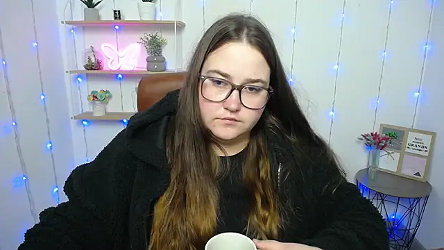 Snapshot of XX_Daniella_XX chatting on 01.23.25 XX Daniella XX online show from 01.23.25