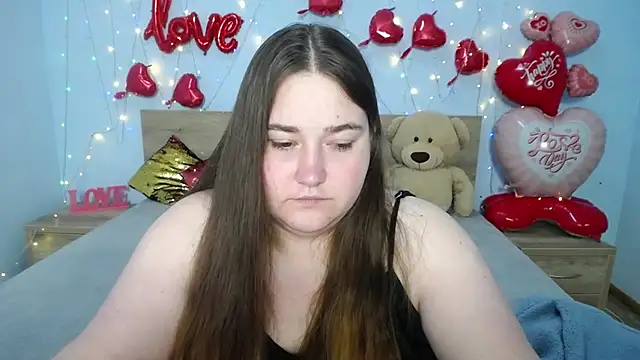 Snapshot of XX_Daniella_XX chatting on 02.05.25 XX Daniella XX online show from 02.05.25