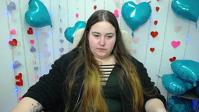 Snapshot of XX_Daniella_XX chatting on 02.05.25 XX Daniella XX online show from 02.05.25