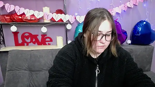 Snapshot of XX_Daniella_XX chatting on 02.11.25 XX Daniella XX online show from 02.11.25