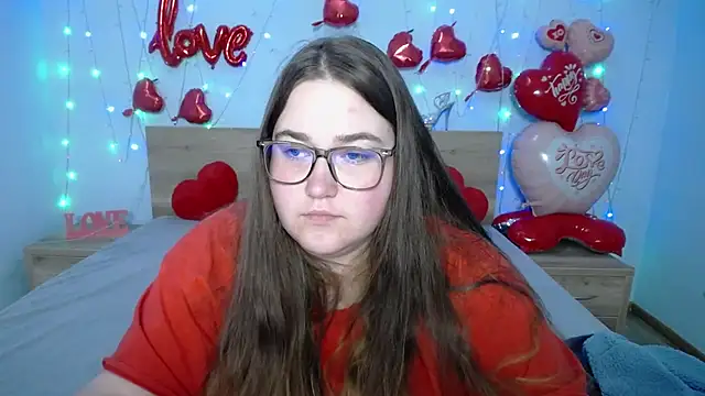 Snapshot of XX_Daniella_XX chatting on 02.18.25 XX Daniella XX online show from 02.18.25