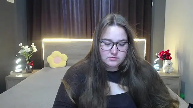 Snapshot of XX_Daniella_XX chatting on 09.10.25 XX Daniella XX online show from 09.10.25