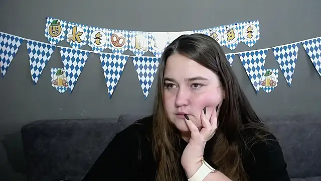 Snapshot of XX_Daniella_XX chatting on 09.25.25 XX Daniella XX online show from 09.25.25