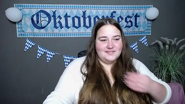 Snapshot of XX_Daniella_XX chatting on 10.08.25 XX Daniella XX online show from 10.08.25