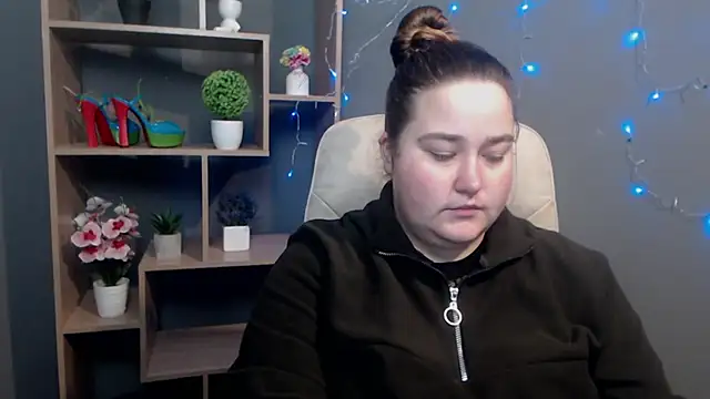 Snapshot of XX_Daniella_XX chatting on 11.11.25 XX Daniella XX online show from 11.11.25