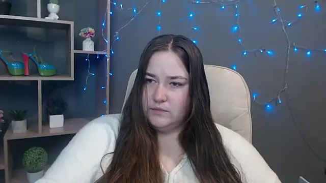 Snapshot of XX_Daniella_XX chatting on 11.14.25 XX Daniella XX online show from 11.14.25