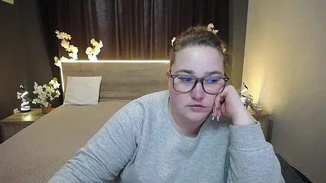 Snapshot of XX_Daniella_XX chatting on 04.23.26 XX Daniella XX online show from 04.23.26