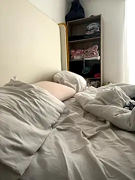 Snapshot of DulceMya6 chatting on 10.08.25 DulceMya6 online show from 10.08.25