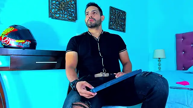 JorsMontero online show from 02.08.25