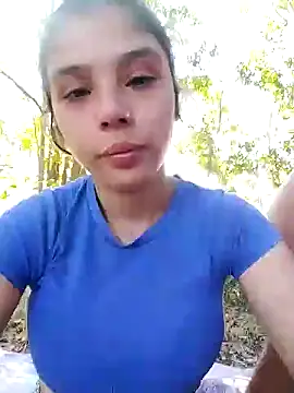 Snapshot of mariamac420 chatting on 01.11.25 mariamac420 online show from 01.11.25