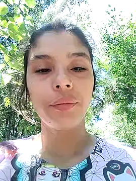 Snapshot of mariamac420 chatting on 02.02.25 mariamac420 online show from 02.02.25