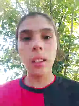 Snapshot of mariamac420 chatting on 02.06.25 mariamac420 online show from 02.06.25