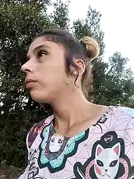 Snapshot of mariamac420 chatting on 02.15.25 mariamac420 online show from 02.15.25