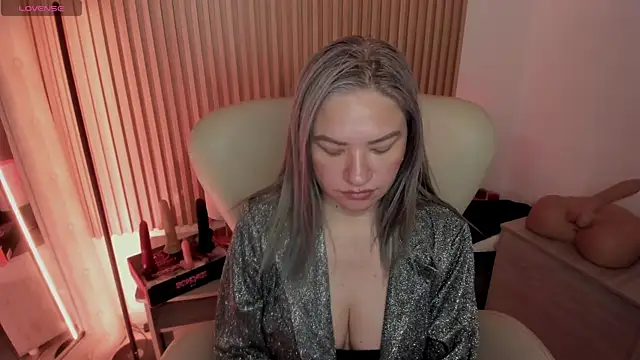 MarianL0ve online show from 03.02.25