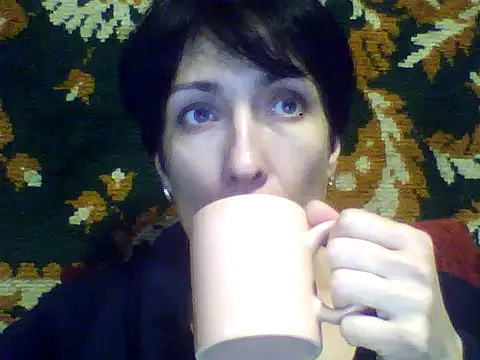 SunnyAmorre online show from 10.22.25