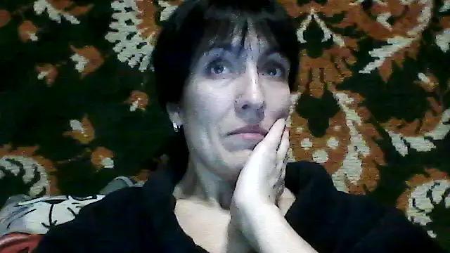 SunnyAmorre online show from 10.28.25