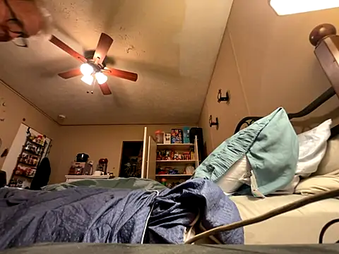 jck1m0t online show from 11.08.25