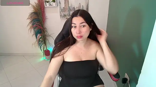 Snapshot of bella_99_ chatting on 01.17.26 bella 99 online show from 01.17.26