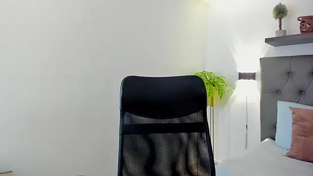 bella 99  online show from 04.09.26