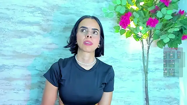 Amelia Myers online show from 10.04.25