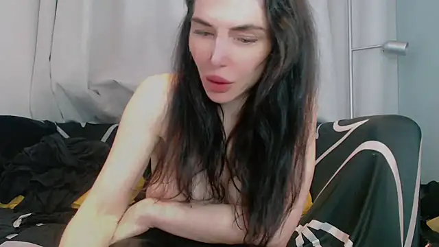 Snapshot of BlakeBexley chatting on 05.18.26 BlakeBexley online show from 05.18.26