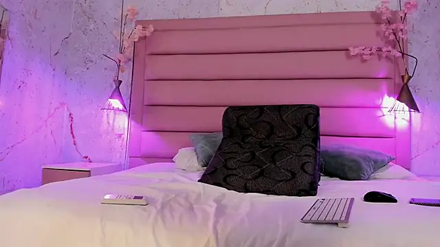 Scarleett 22 online show from 12.05.25