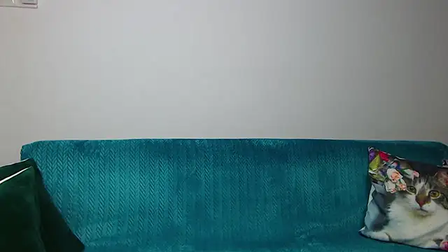 SaraDaisy online show from 10.29.25