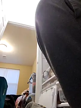 Snapshot of AmethystFoxx chatting on 11.19.25 AmethystFoxx online show from 11.19.25