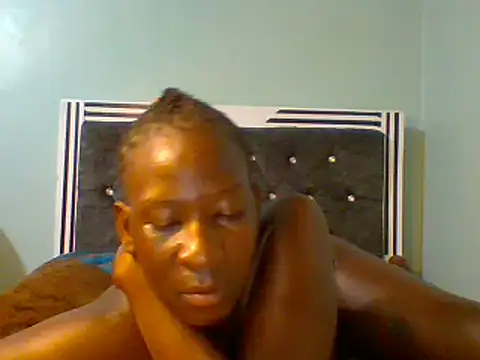 Snapshot of blackcuteebony chatting on 02.15.25 blackcuteebony online show from 02.15.25