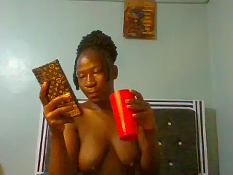 Snapshot of blackcuteebony chatting on 02.22.25 blackcuteebony online show from 02.22.25