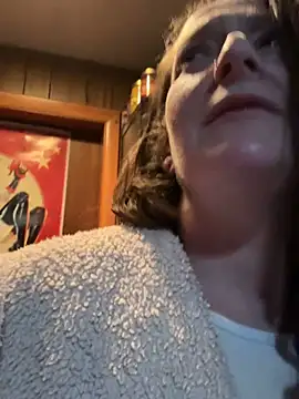 Mini And The Bear online show from 04.16.26