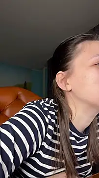 NinaVI online show from 02.02.25