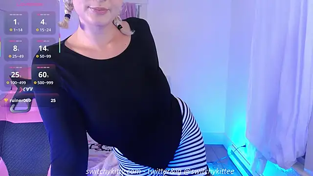 ashleyblaydex online show from 10.04.25