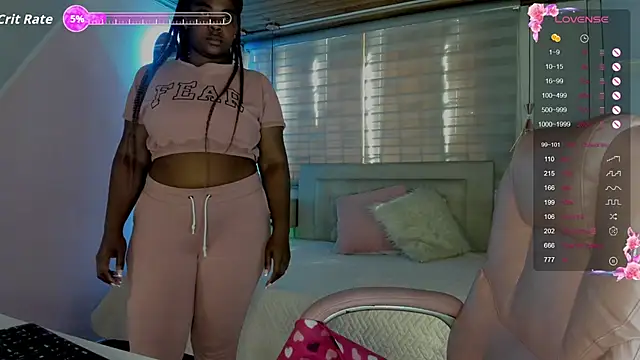 Snapshot of aleja17_xxx chatting on 09.25.25 aleja17 xxx online show from 09.25.25