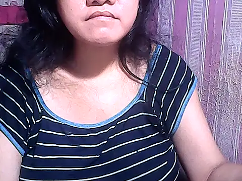 sweetsosie18 online show from 10.15.25