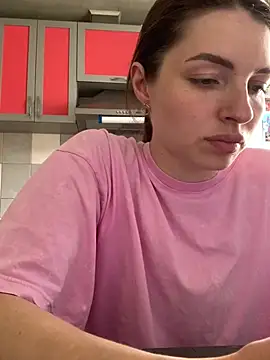 SeducingYoghourt online show from 05.06.26