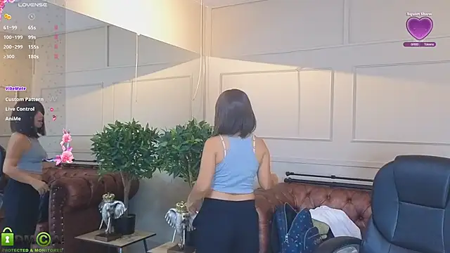 Snapshot of ROSE__15 chatting on 04.29.26 ROSE 15 online show from 04.29.26