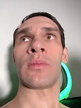 Snapshot of DavidCarroll chatting on 01.13.25 DavidCarroll online show from 01.13.25