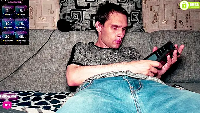 Snapshot of DavidCarroll chatting on 09.11.25 DavidCarroll online show from 09.11.25