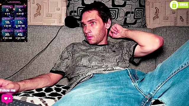 Snapshot of DavidCarroll chatting on 09.18.25 DavidCarroll online show from 09.18.25