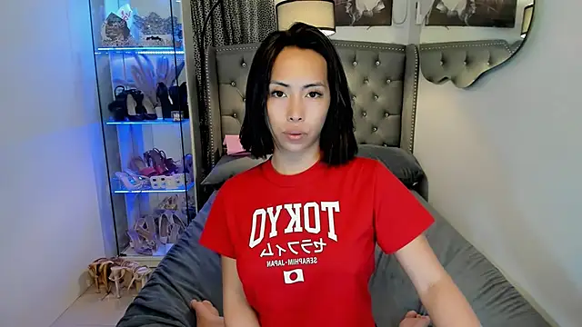 reighnempress online show from 11.18.25