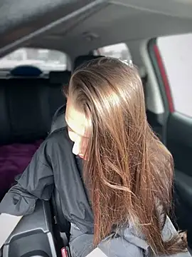 Emma Catt online show from 03.02.25