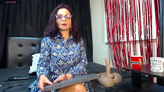 Miss ellien online show from 02.24.26