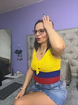 Miss ellien online show from 06.25.26