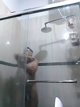 Snapshot of king-lobo-act chatting on 09.21.25 king-lobo-act online show from 09.21.25