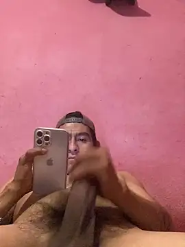 Snapshot of duggan12 chatting on 04.16.26 duggan12 online show from 04.16.26